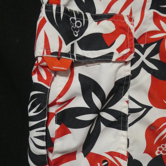 OLD NAVY | medium | Floral Swim Shorts | Mesh Lined | 100% Polyester | Like New - Picture 6 of 16